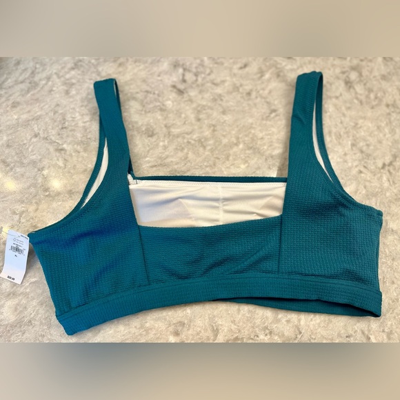 NWT Old Navy 2 piece Swimsuit - Picture 2 of 8